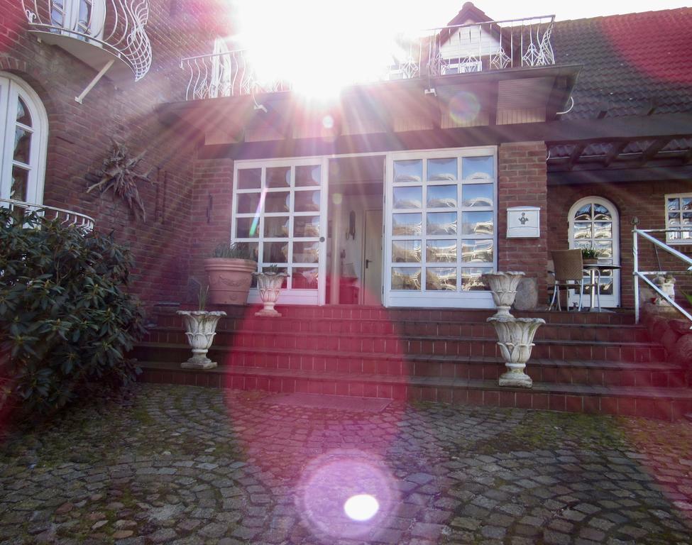 Апартаменты Nordsee "Haus Luttenblick" Whg.: Meeresrauschen Вик-ауф-Фёр Экстерьер фото